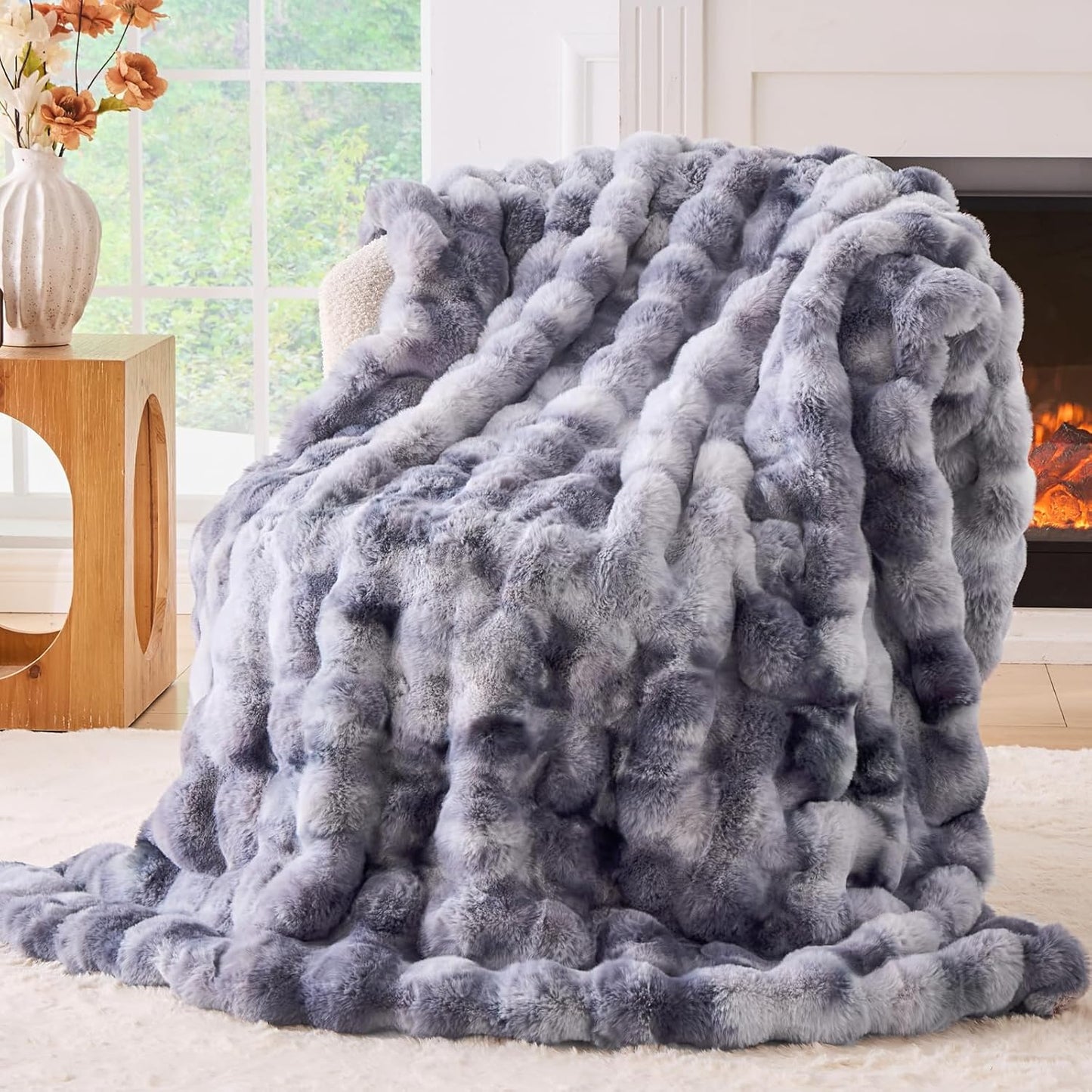 BENVWE Faux Fur Throw Blanket for Couch - Cozy Plush Fluffy Soft Thick Bubble Blanket for Living Room Home Decor - Mothers Day Birthday Gifts for Women, Cream White, 51" x 63"