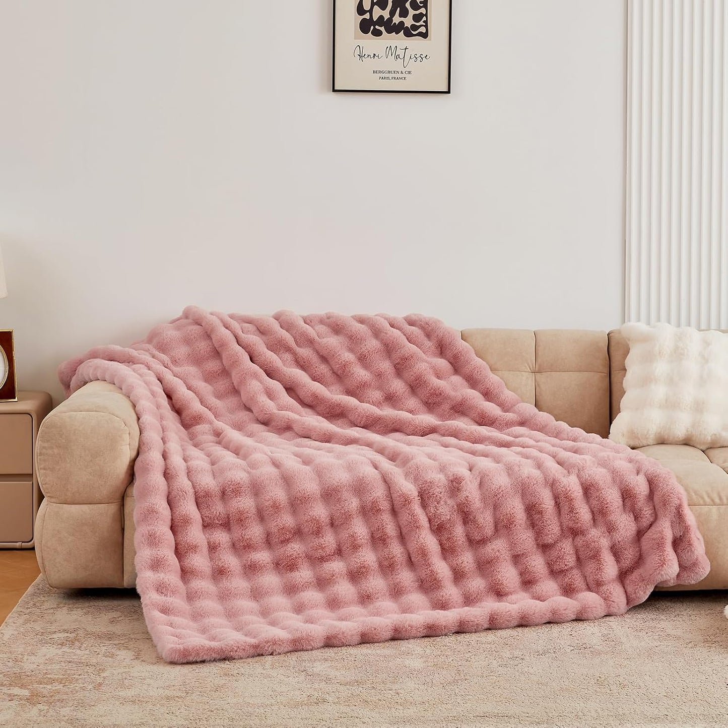 BENVWE Faux Fur Throw Blanket for Couch - Cozy Plush Fluffy Soft Thick Bubble Blanket for Living Room Home Decor - Mothers Day Birthday Gifts for Women, Cream White, 51" x 63"
