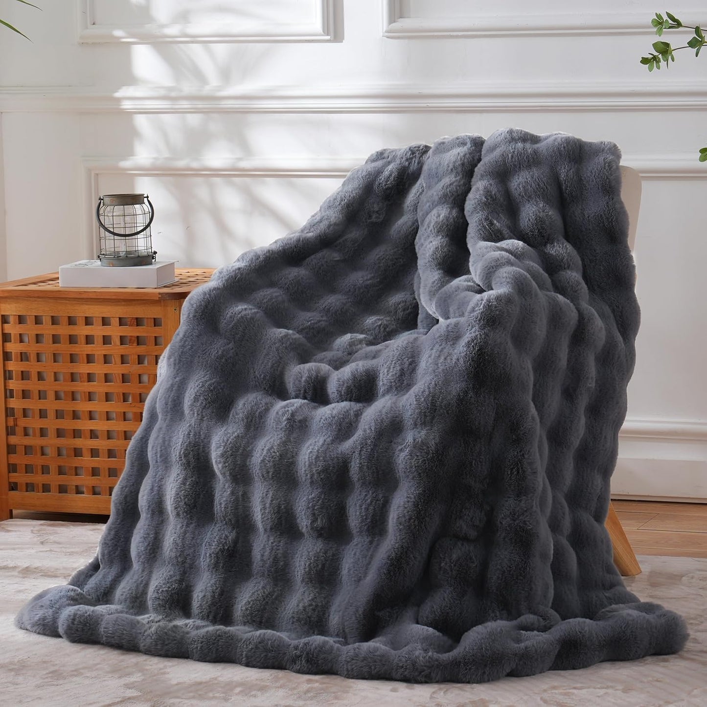 BENVWE Faux Fur Throw Blanket for Couch - Cozy Plush Fluffy Soft Thick Bubble Blanket for Living Room Home Decor - Mothers Day Birthday Gifts for Women, Cream White, 51" x 63"