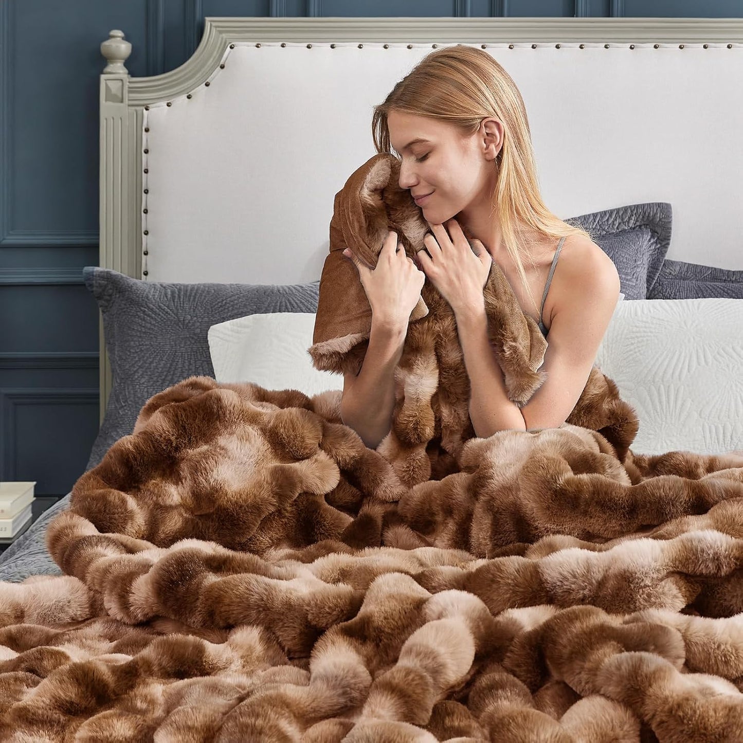 Cozy Bliss Faux Fur Throw Blanket for Couch, Fuzzy Soft Plush Thick Bubble Blanket for Sofa Bedroom Living Room, 50 * 60 Inches Tie-dye Taupe