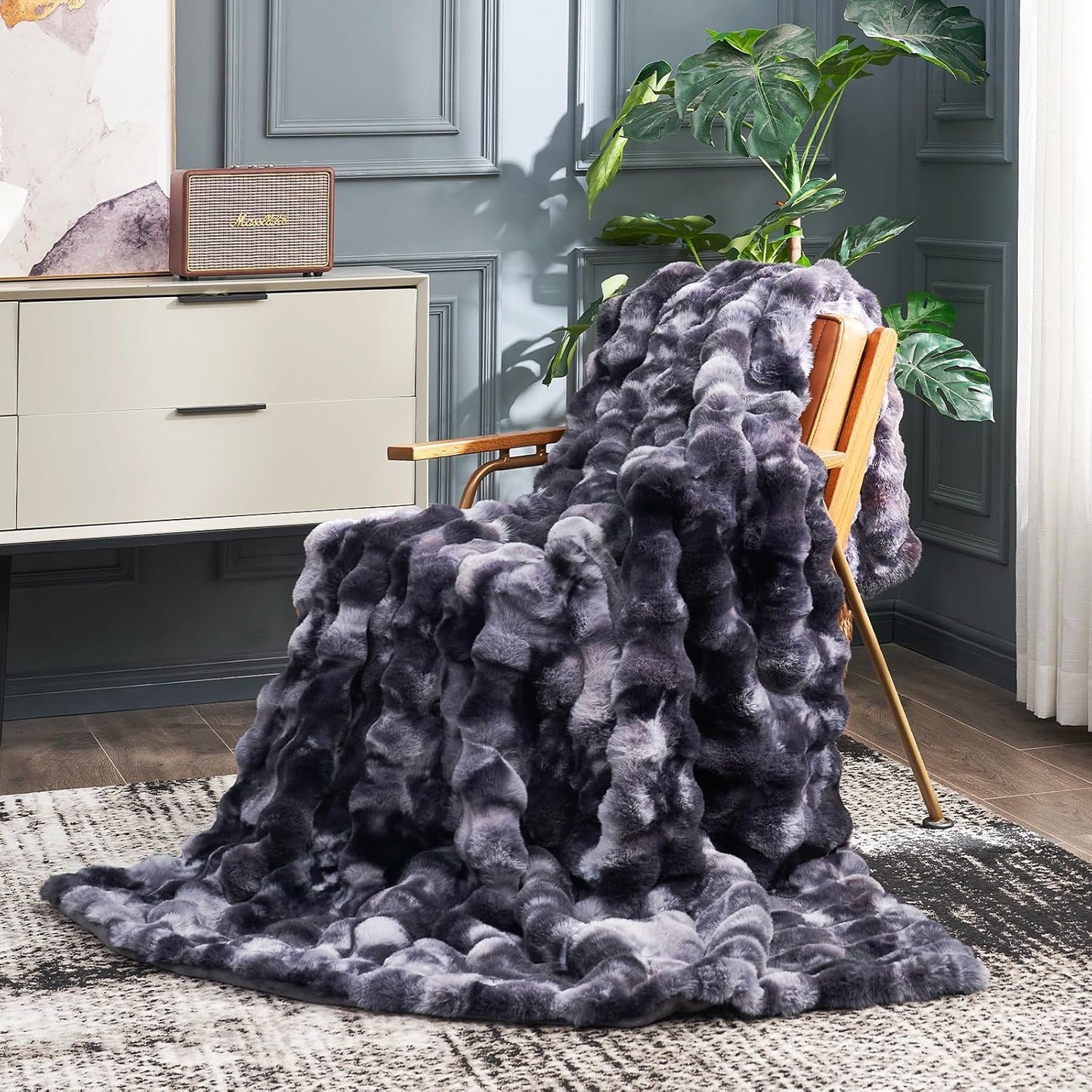 Cozy Bliss Faux Fur Throw Blanket for Couch, Fuzzy Soft Plush Thick Bubble Blanket for Sofa Bedroom Living Room, 50 * 60 Inches Tie-dye Taupe