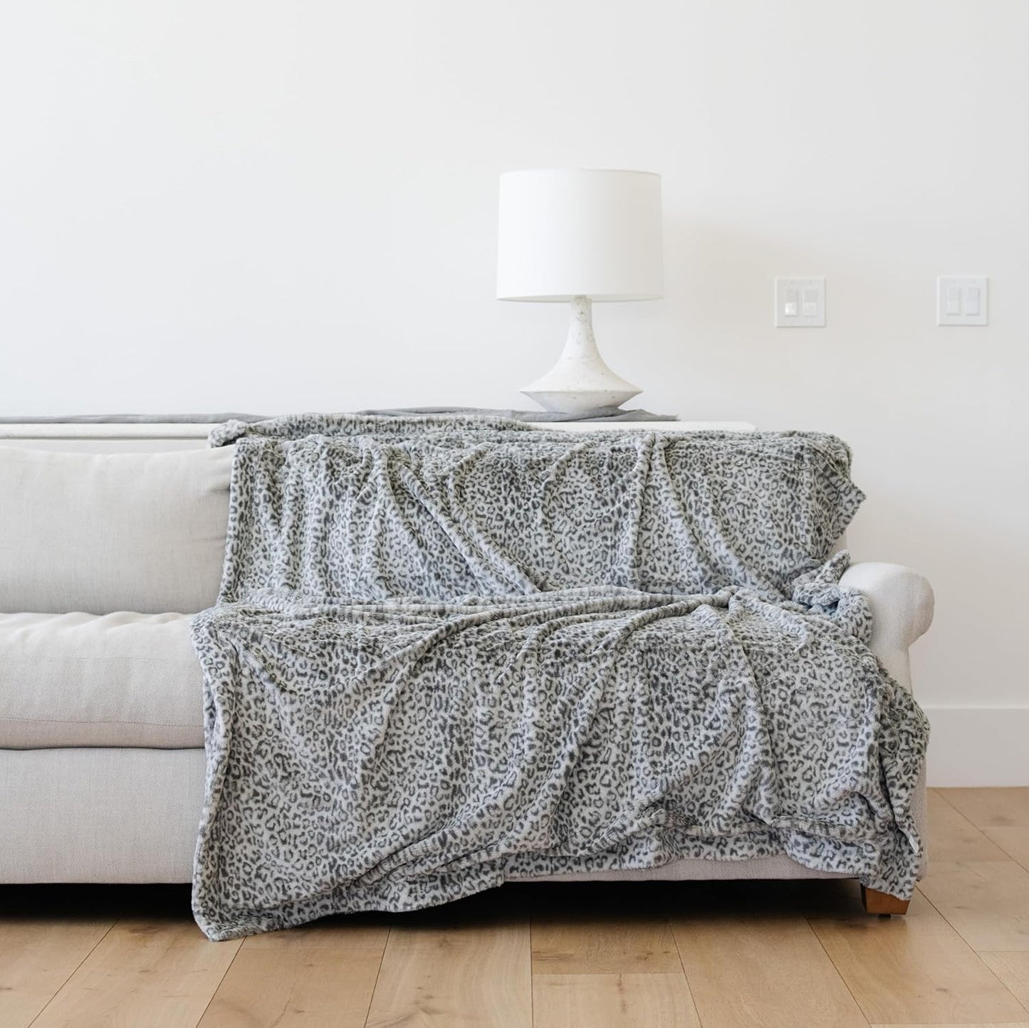 GRACED SOFT LUXURIES Throw Blanket Softest Warm Elegant Cozy Faux Fur Aesthetic for Home, Couch, Sofa, Bed, Living Room (Solid Ivory, Extra Large 60" x 80")