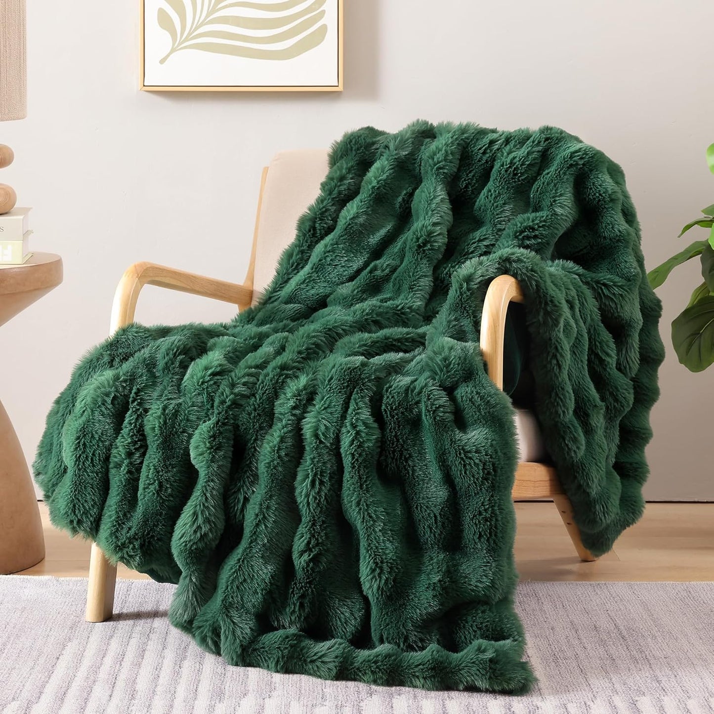 Smoofy Faux Fur Throw Blanket for Couch – Blush Pink Fluffy Cozy Rabbit Fleece, Plush Soft Bubble Blanket for Sofa & Bed, for Mom, Warm Fuzzy Home Room Decor Throw 50" x 60"