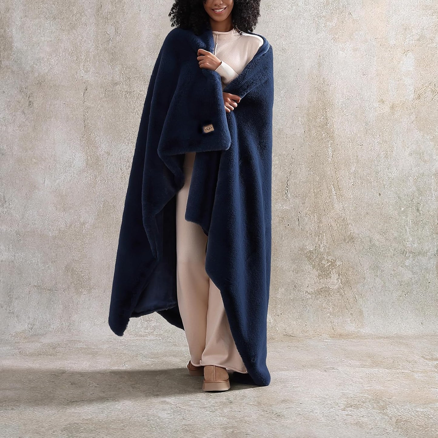 UGG Euphoria Plush Faux Fur Throw Blanket Medium Weight Reversible Luxury Soft Throw for Couch Bed or Chair Hypoallergenic Machine Washable Home Decor Blanket, 50-inch x 70-inch, Indigo Navy Blue