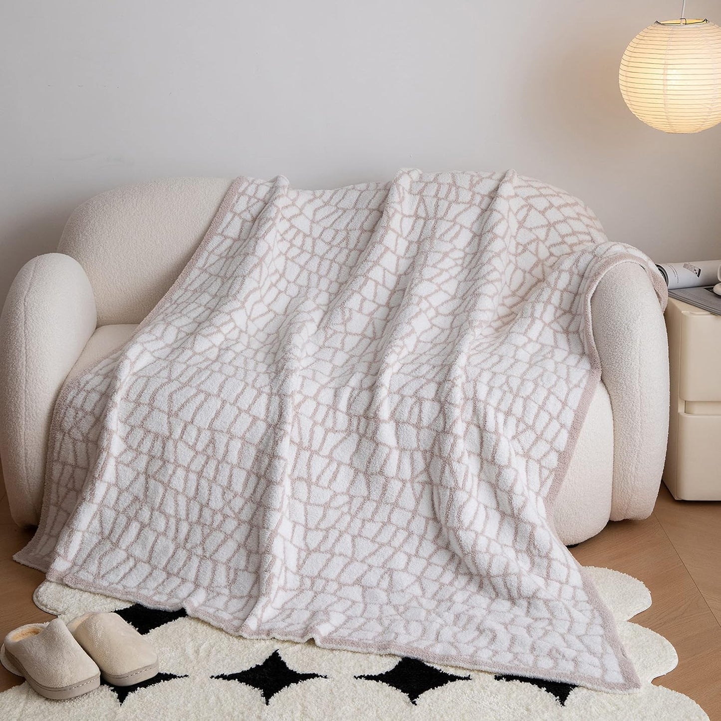 Ultra Soft Cozy Buffalo Checkerboard Grid Fluffy Microfiber Knitted Throw Blanket Lightweight Fleece Checkered Blanket for Sofa Couch Bed Travel Cream 51"X63"